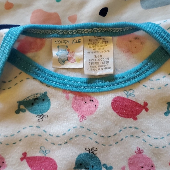 3-6m onesie - Picture 2 of 2